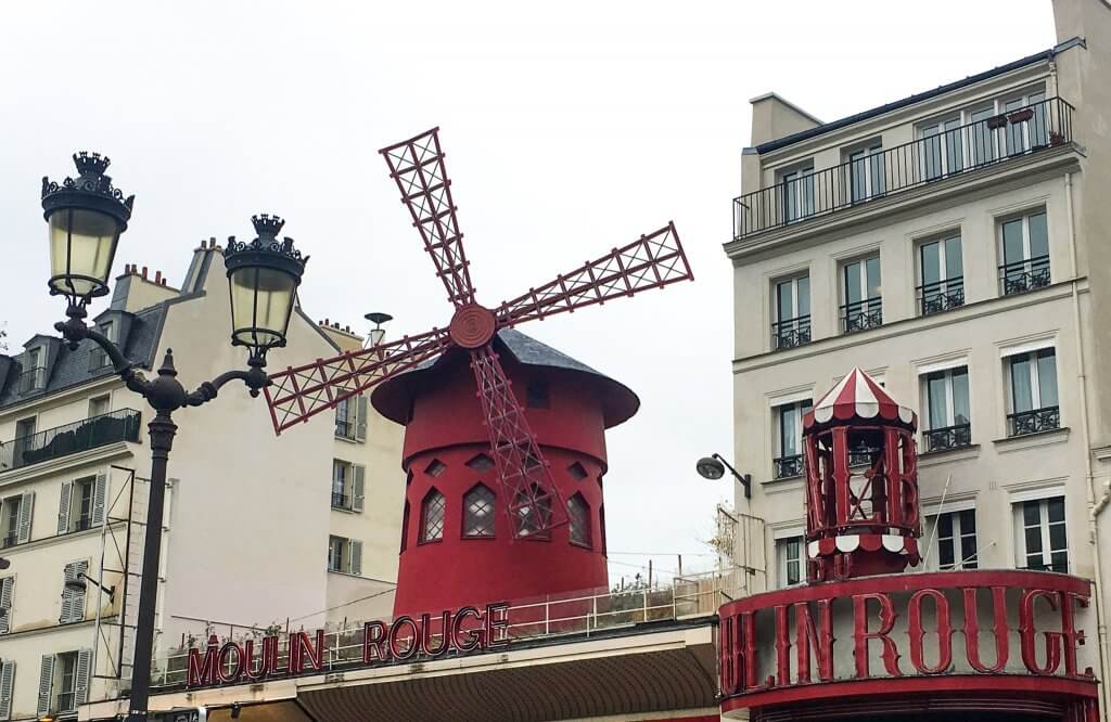 Moulin Rouge - Montmartre, Paris